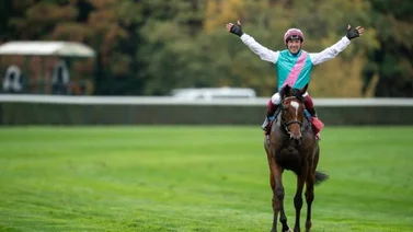 La Reina Enable con futuro incierto tras el Arco del Triunfo