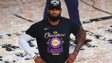 FOTOS Y VIDEO: LeBron hace historia al conquistar el MVP de la final