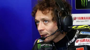 Valentino Rossi da positivo por Covid y no correrá en Aragón