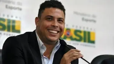 Ronaldo se rinde frente a Neymar: Juega mucho, ofrece asistencias, da pase, elude y golea Ronaldo se rinde frente a Neymar: Juega mucho, ofrece asistencias, da pase, elude y golea