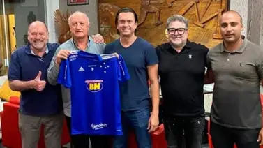 Luiz Felipe Scolari asume Cruzeiro para evitar que caiga a tercera división Luiz Felipe Scolari asume Cruzeiro para evitar que caiga a tercera división