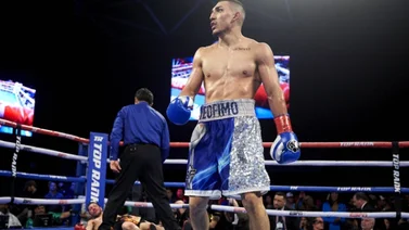 Lomachenko y López alcanzaron el límite del pesaje