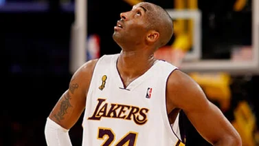 Museo Afroamericano de EEUU honra a Kobe Bryant en exhibición por su huella