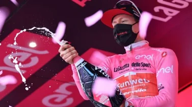 Kelderman: "He disfrutado cada minuto de la maglia rosa"