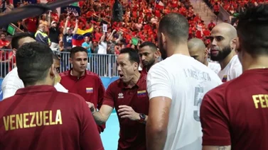 Ronald Sarti, entrenador de voleibol: El tema más delicado es el pasaporte
