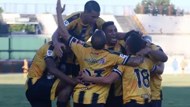 Táchira y Deportivo Lara arrancan fuerte en la liga venezolana de fútbol Táchira y Deportivo Lara arrancan fuerte en la liga venezolana de fútbol