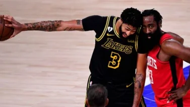 James Harden ya se ha convertido en el nuevo Anthony Davis de la NBA