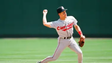 Bonds, Clemens, Schilling y Vizquel repiten en boleta al Salón de la Fama Bonds, Clemens, Schilling y Vizquel repiten en boleta al Salón de la Fama