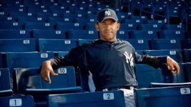Miguel Cairo nuevo coach de banca de La Russa
