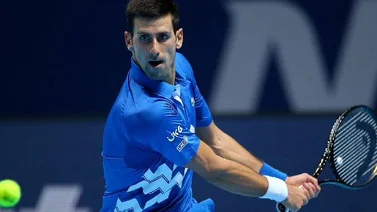 Djokovic elimina a Zverev y avanza a semis de Copa Masters