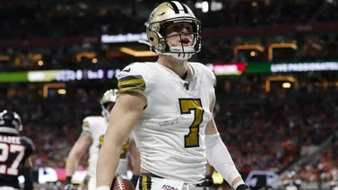 Saints iniciarán con Hill y mandan a Brees a la lista de lesionados
