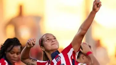 Deyna brilla en un festín del Atlético de Madrid que se coloca líder Deyna brilla en un festín del Atlético de Madrid que se coloca líder
