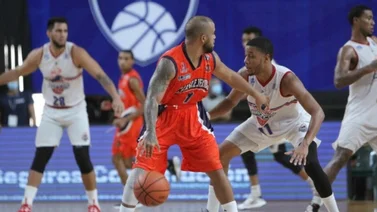 Cangrejeros gana, pero Broncos logra clasificar
