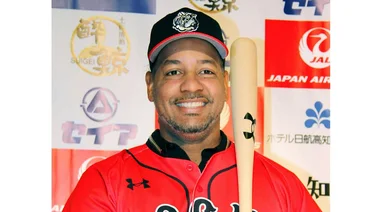 Manny Ramírez vuelve al béisbol a sus 48 años
