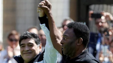 Pelé: "Eres incomparable; te amo, Diego"
