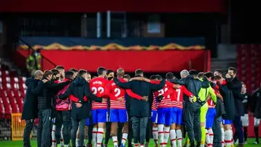 Granada cayó ante PSV pero clasificó a la próxima ronda de la UEL Granada cayó ante PSV pero clasificó a la próxima ronda de la UEL