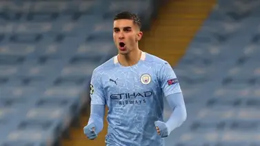 Ferrán Torres cierra con gol una impecable fase de grupos Ferrán Torres cierra con gol una impecable fase de grupos