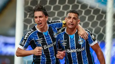 Gremio rescata un empate agónico y sigue vivo frente al Santos Gremio rescata un empate agónico y sigue vivo frente al Santos
