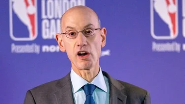 La NBA advierte a los equipos que no deben buscar favores para obtener la vacuna