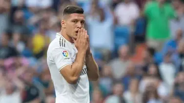 Jovic se queda en Madrid por una sobrecarga Jovic se queda en Madrid por una sobrecarga