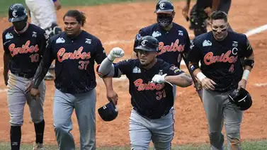 Caribes con certero flechazo voltean y asestan primer golpe a la nave Caribes con certero flechazo voltean y asestan primer golpe a la nave