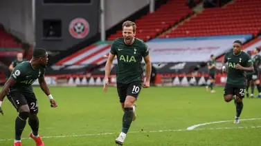 El Tottenham renace a costa del colista El Tottenham renace a costa del colista