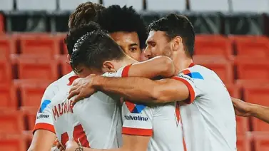 El Sevilla elimina con solvencia a un deprimido Valencia El Sevilla elimina con solvencia a un deprimido Valencia