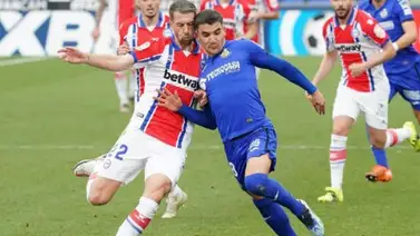 Getafe y Alavés se pierden entre las faltas y la espesura táctica Getafe y Alavés se pierden entre las faltas y la espesura táctica