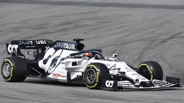 Pierre Gasly y Yuki Tsunoda representantes de Alpha Tauri en 2021