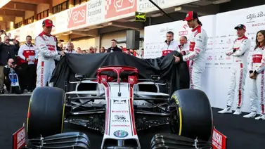 Kimi Raikkonen y Antonio Giovinazzi ya conocen el C41 de Alfa Romeo para 2021 Kimi Raikkonen y Antonio Giovinazzi ya conocen el C41 de Alfa Romeo para 2021