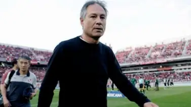 El Santos anuncia al argentino Ariel Holan como nuevo técnico El Santos anuncia al argentino Ariel Holan como nuevo técnico