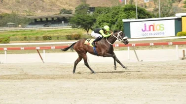 Tresañeras miden fuerzas en el Clásico Manuel Fonseca Arroyal