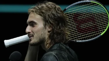 Tsitsipas llega a semifinales en Rotterdam