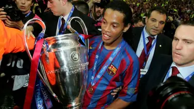 Ronaldinho: el amo de los seis trofeos más importantes del mundo Ronaldinho: el amo de los seis trofeos más importantes del mundo