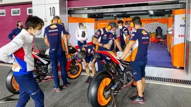 Espargaró fue el primer piloto de Moto GP en dar vueltas en Catar Espargaró fue el primer piloto de Moto GP en dar vueltas en Catar
