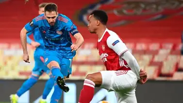 Arsenal perdió pero accedió a cuartos de final Arsenal perdió pero accedió a cuartos de final