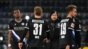 Córdova jugó 31 minutos en derrota del Arminia frente al RB Leipzig Córdova jugó 31 minutos en derrota del Arminia frente al RB Leipzig