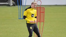 Haaland: "Todavía tengo tres años de contrato, no me altero con eso"