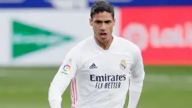 Varane es baja tras positivo por COVID-19 Varane es baja tras positivo por COVID-19