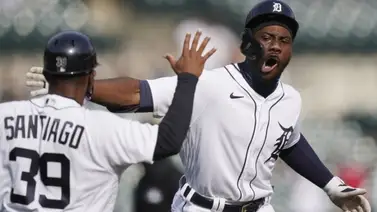 Akil Badoo continua caliente en su debut en las mayores y dio lauro a Tigres Akil Badoo continua caliente en su debut en las mayores y dio lauro a Tigres