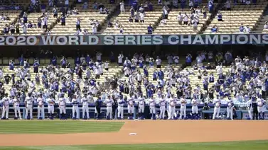 Dodgers reciben anillos y superan a Nacionales Dodgers reciben anillos y superan a Nacionales