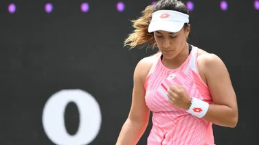 Kovinic gana a Jabeur y regresa a una final