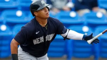 Thairo Estrada ahora será un Gigante Thairo Estrada ahora será un Gigante