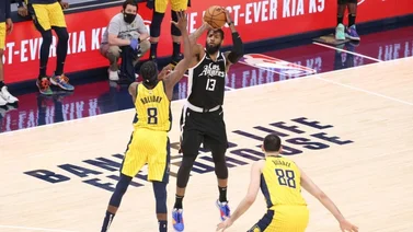 Exhibición encestadora de Paul George ante su exequipo de Pacers