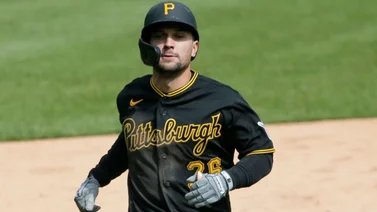 Frazier puso el bate ganador y Evans la defensa en triunfo de Piratas