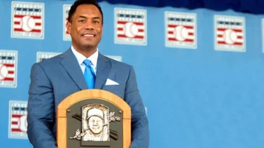 Salón de la Fama acepta renuncia de Roberto Alomar de la junta directiva