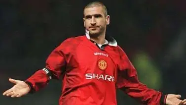 Cantona y Keane se unen al Salón de la Fama de la Premier League Cantona y Keane se unen al Salón de la Fama de la Premier League