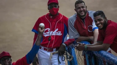 Jugadores cubanos, sin visa aún para preolímpico de béisbol