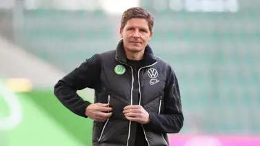 Oliver Glasner deja el Wolfsburgo para entrenar al Eintracht Fráncfort Oliver Glasner deja el Wolfsburgo para entrenar al Eintracht Fráncfort