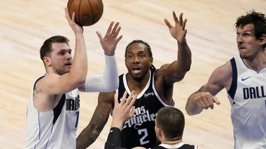Los Clippers aplastan a los Mavericks con Doncic entre algodones